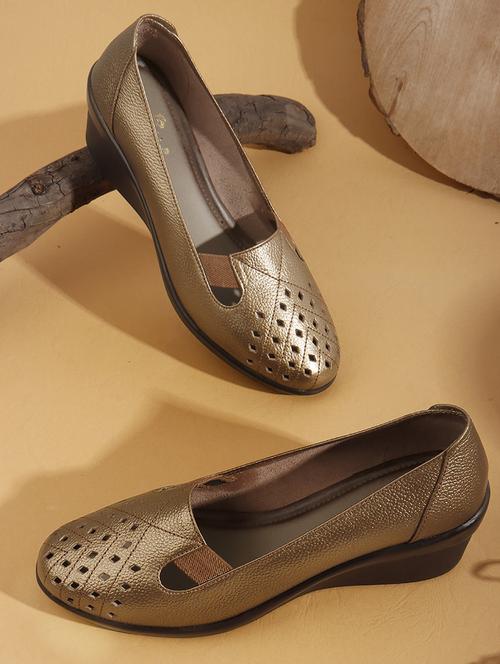 women solid slip on platforms wedge - 22013531 - Standard Image - 0
