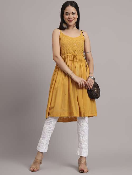 women embroidered shoulder strap flared kurta - 22013541 - Standard Image - 0