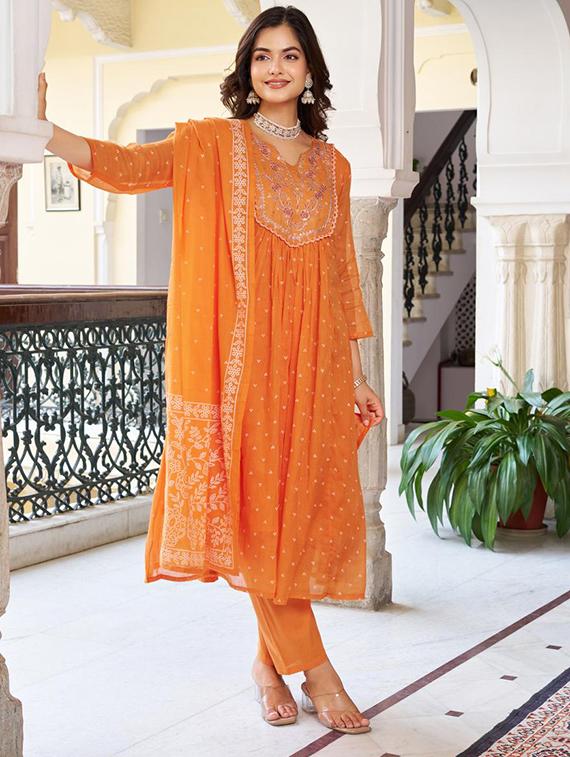 women embroidered three quarter sleeve kurta pant with dupatta set - 22014133 - Standard Image - 1
