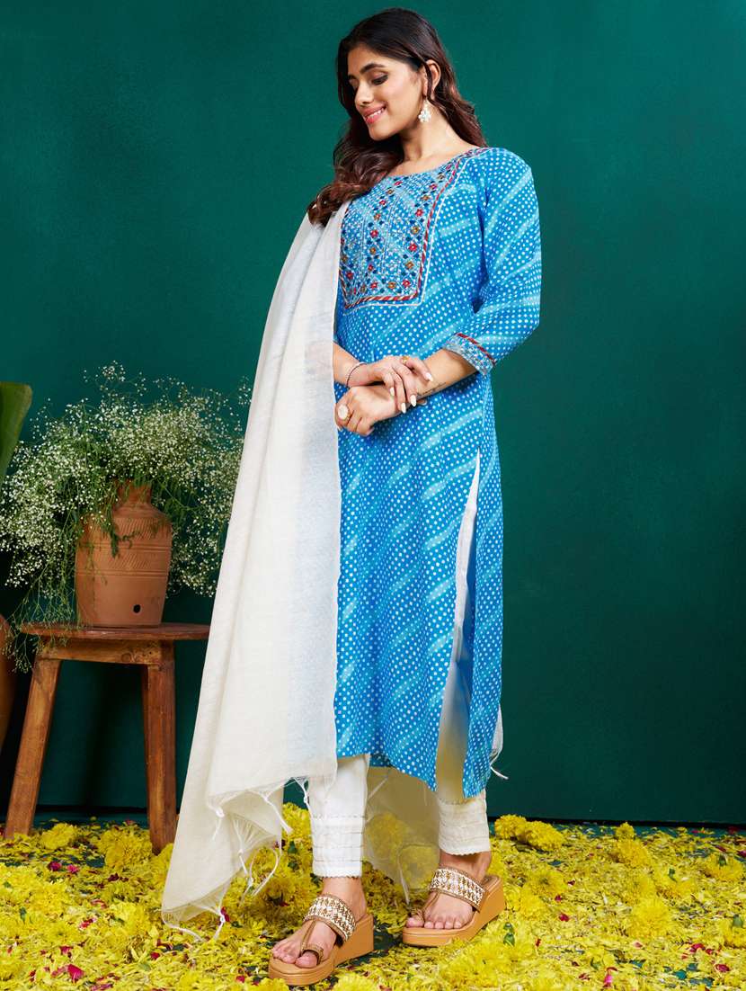 women three quarter sleeve kurta pant with dupatta set - 22014157 -  Standard Image - 1