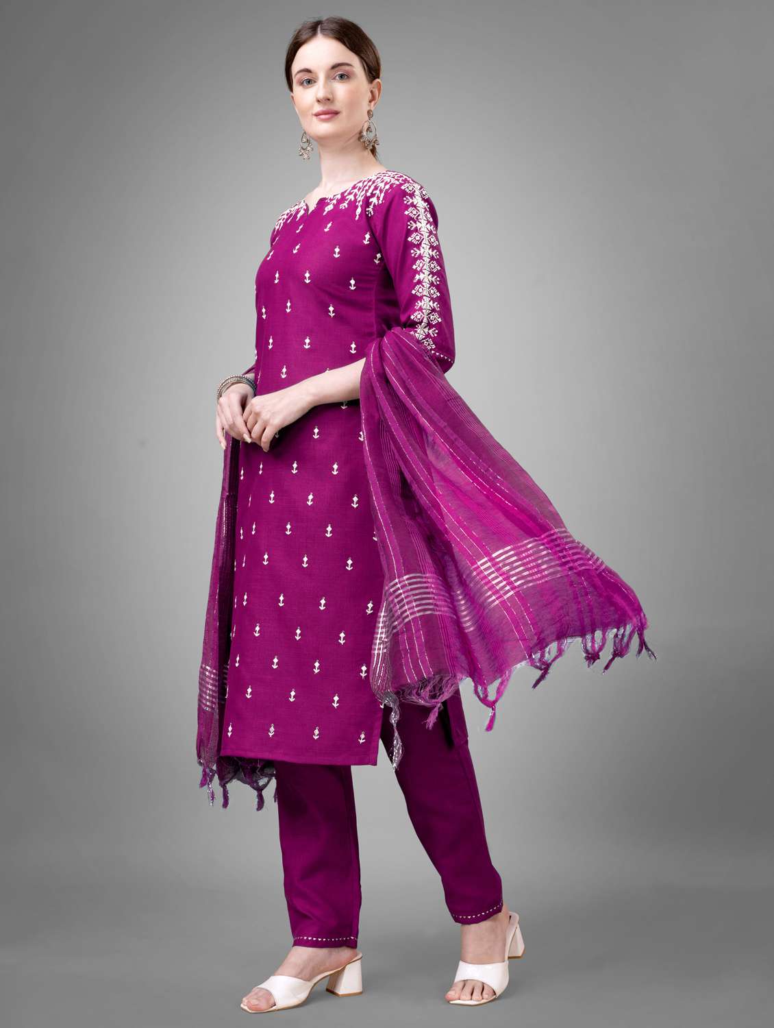 women three quarter sleeve kurta pant with dupatta set - 22014170 -  Standard Image - 1