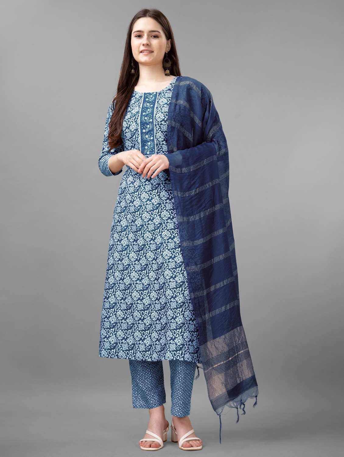 women three quarter sleeve kurta pant with dupatta set - 22014173 -  Standard Image - 1