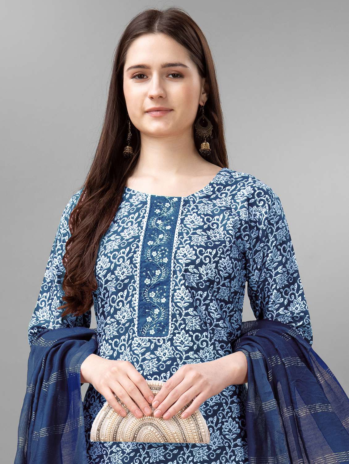 women three quarter sleeve kurta pant with dupatta set - 22014173 -  Standard Image - 4