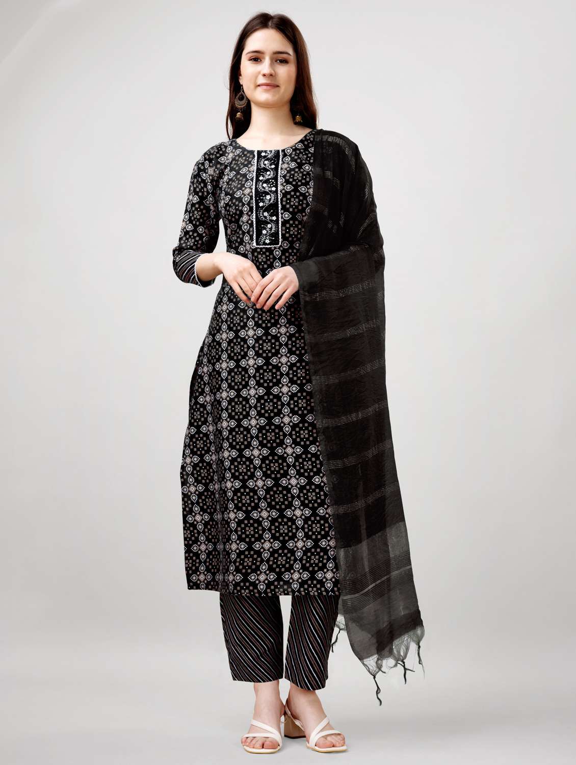 women three quarter sleeve kurta pant with dupatta set - 22014181 - Standard Image - 1