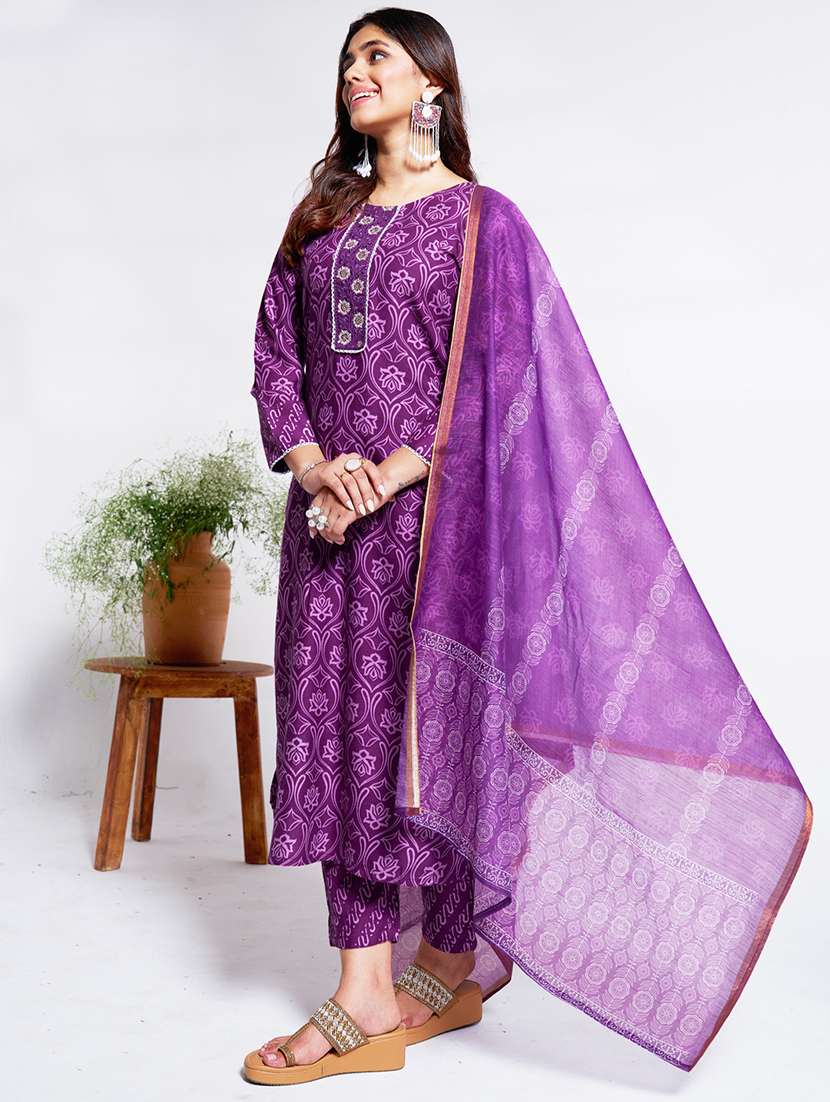 women printed three quarter sleeve kurta pant with dupatta set - 22014223 -  Standard Image - 1