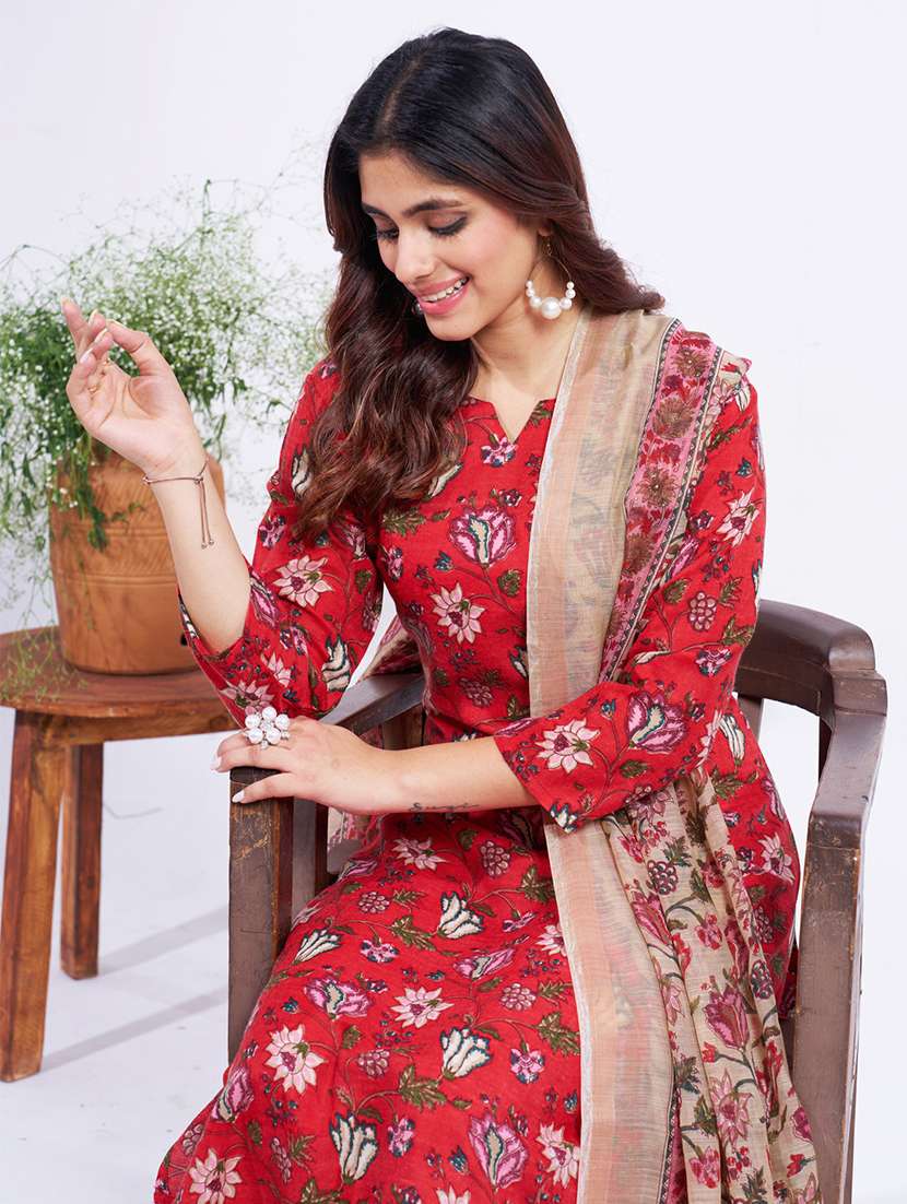 women printed three quarter sleeve kurta pant with dupatta set - 22014233 - Standard Image - 4