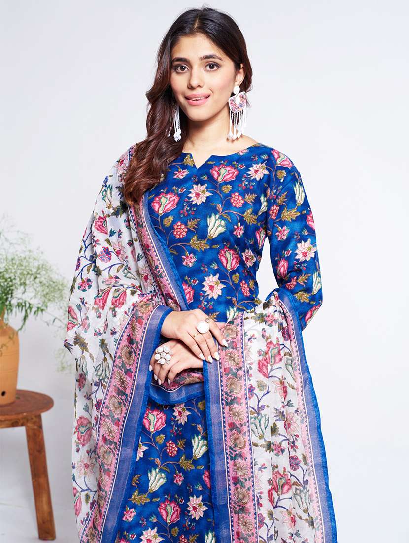 women printed three quarter sleeve kurta pant with dupatta set - 22014236 - Standard Image - 4