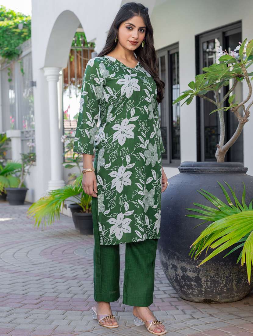 women printed three quarter sleeve kurta and pant set - 22014251 - Standard Image - 1