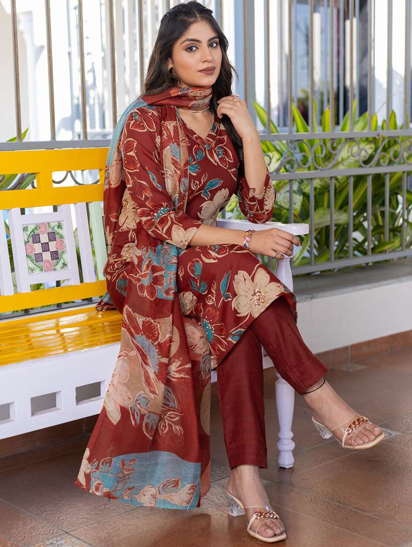 women three quarter sleeve kurta pant with dupatta set - 22014258 - Standard Image - 1