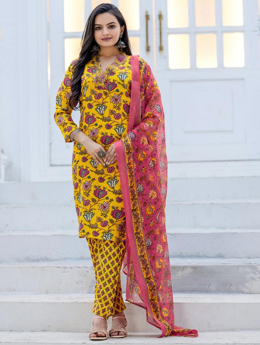 women floral print three quarter sleeve kurta pant with dupatta set - 22014262 -  Standard Image - 1