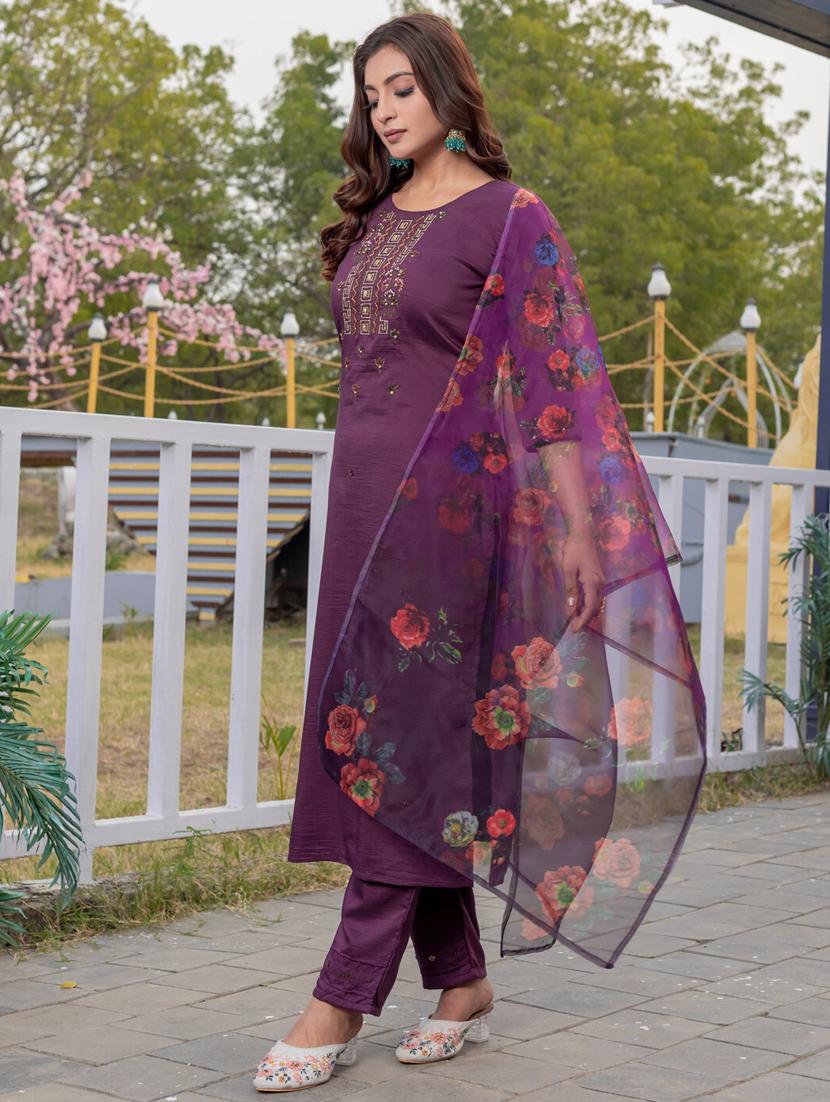 women three quarter sleeve kurta pant with dupatta set - 22014276 - Standard Image - 1