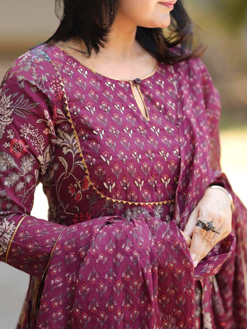 women three quarter sleeve kurta pant with dupatta set - 22014278 - Standard Image - 4
