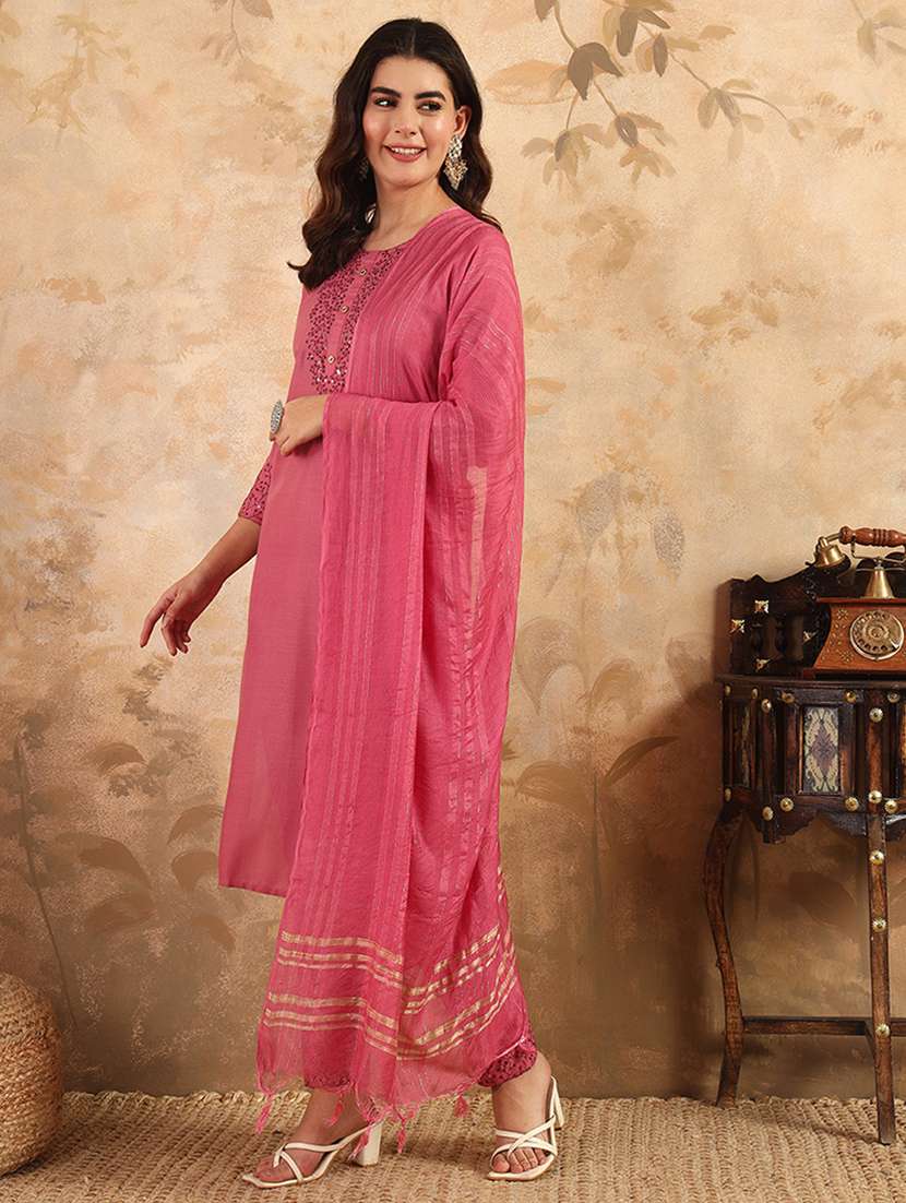 women three quarter sleeve kurta pant with dupatta set - 22014283 - Standard Image - 4