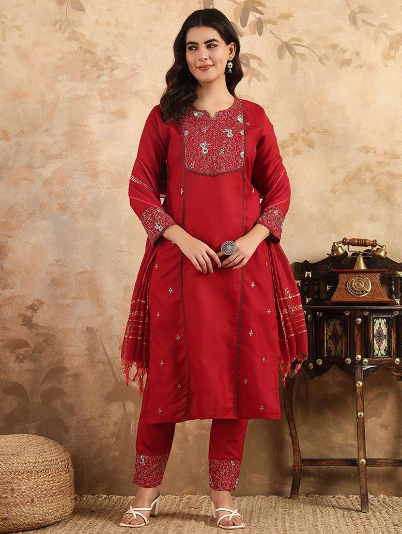 women three quarter sleeve kurta pant with dupatta set - 22014285 -  Standard Image - 4