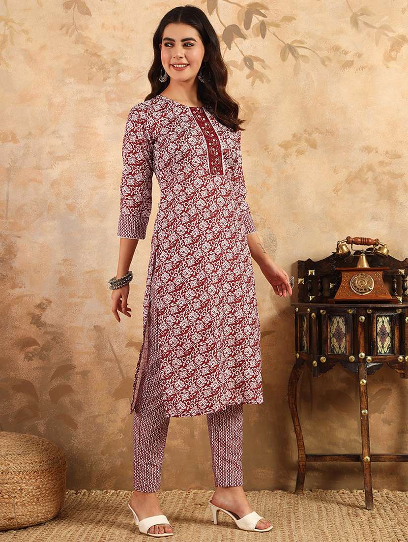 women three quarter sleeve kurta pant with dupatta set - 22014286 -  Standard Image - 1