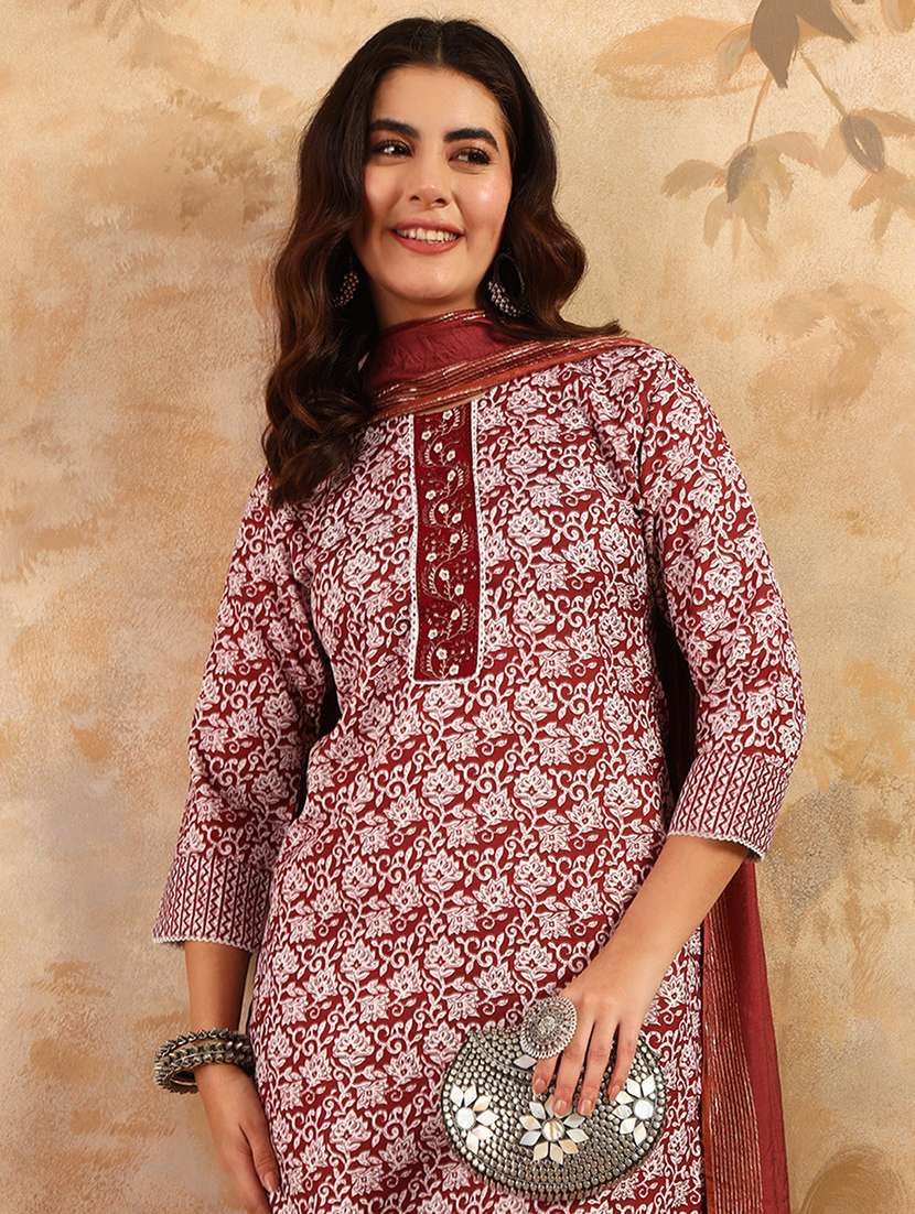 women three quarter sleeve kurta pant with dupatta set - 22014286 - Standard Image - 4