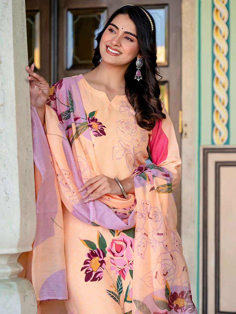 women printed three quarter sleeve kurta pant with dupatta set - 22014293 - Standard Image - 4