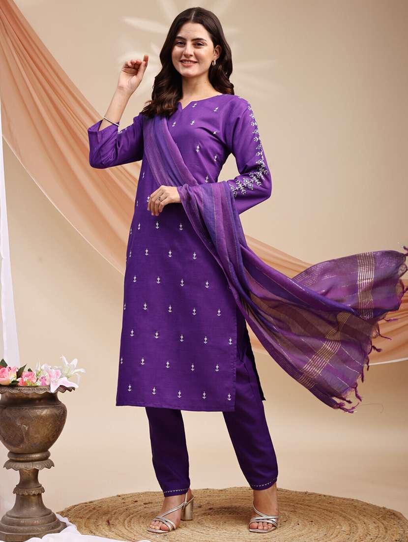 women three quarter sleeve kurta pant with dupatta set
