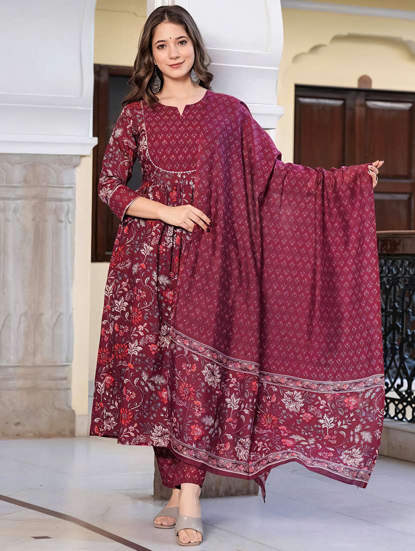 women three quarter sleeve kurta pant with dupatta set