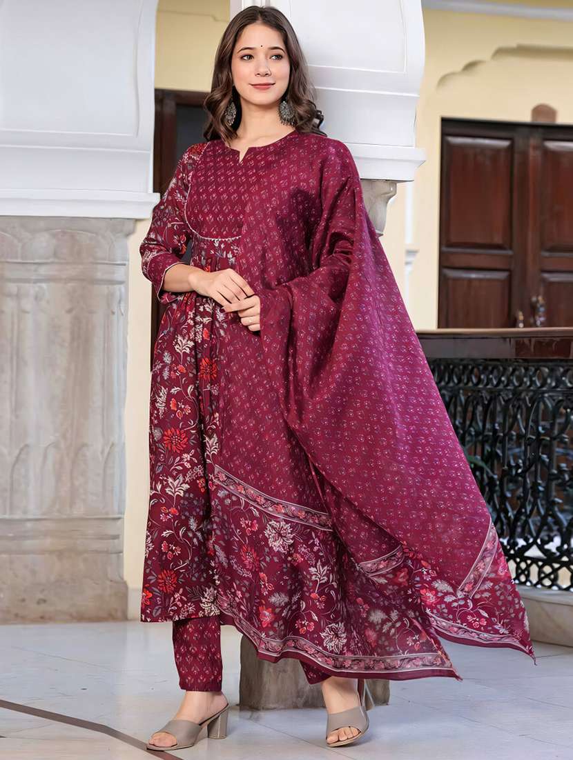 women three quarter sleeve kurta pant with dupatta set - 22014305 - Standard Image - 1