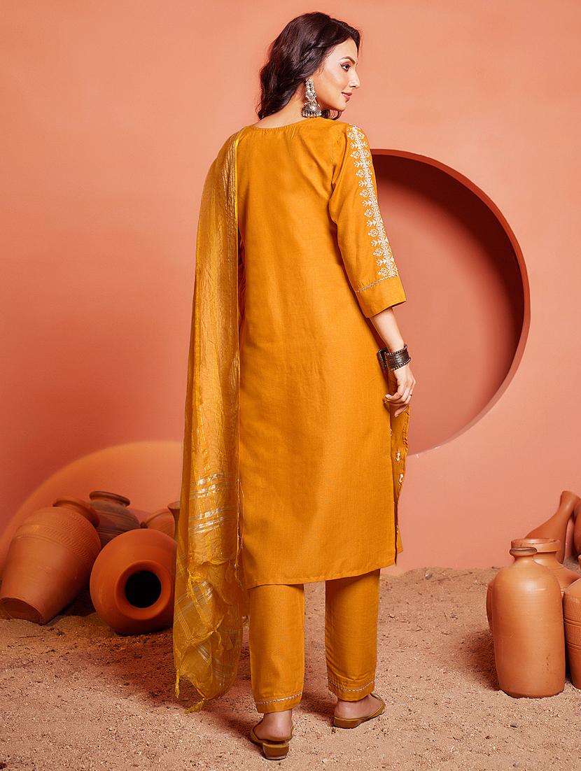 women three quarter sleeve kurta pant with dupatta set - 22014307 -  Standard Image - 1