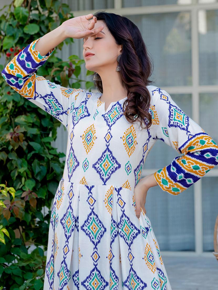 women printed three quarter sleeve anarkali kurta - 22014316 - Standard Image - 4