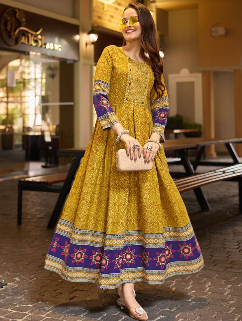 women printed three quarter sleeve anarkali kurta - 22014335 - Standard Image - 4