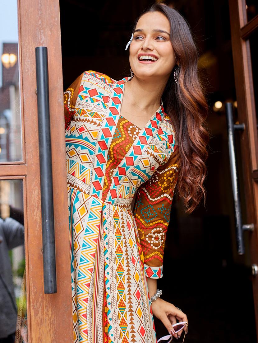 women printed three quarter sleeve anarkali kurta - 22014339 - Standard Image - 4