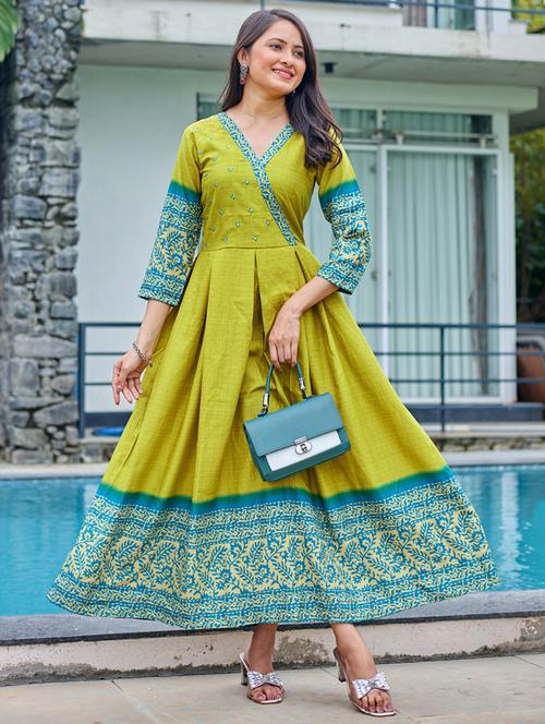 women printed three quarter sleeve anarkali kurta - 22014343 -  Standard Image - 0