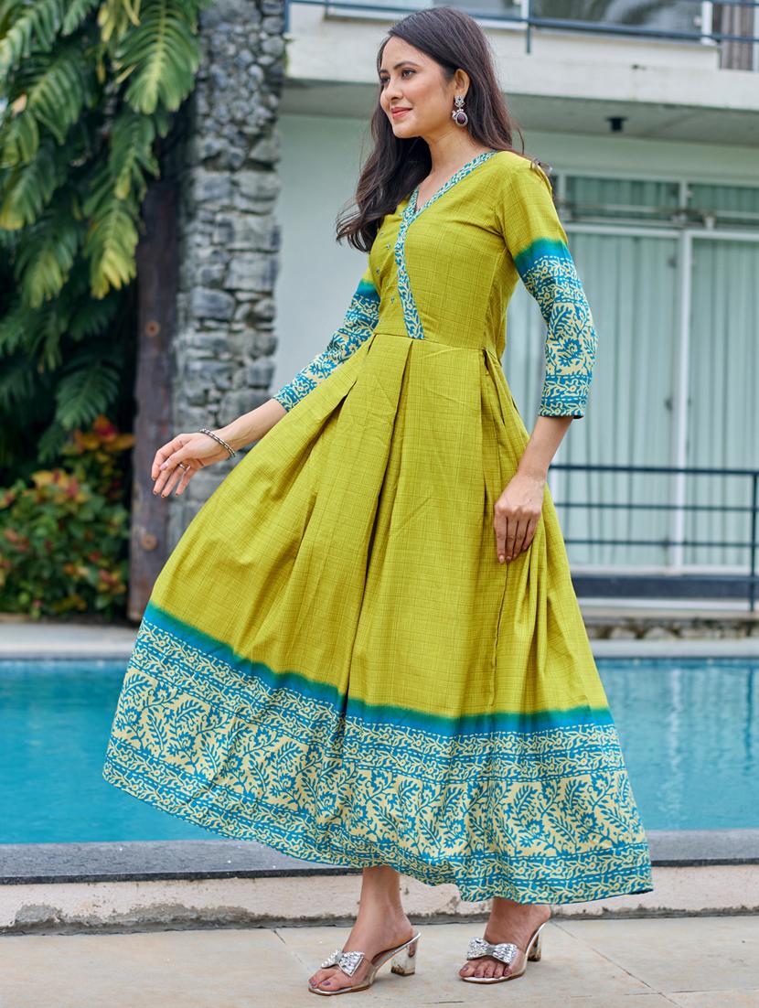 women printed three quarter sleeve anarkali kurta - 22014343 -  Standard Image - 1