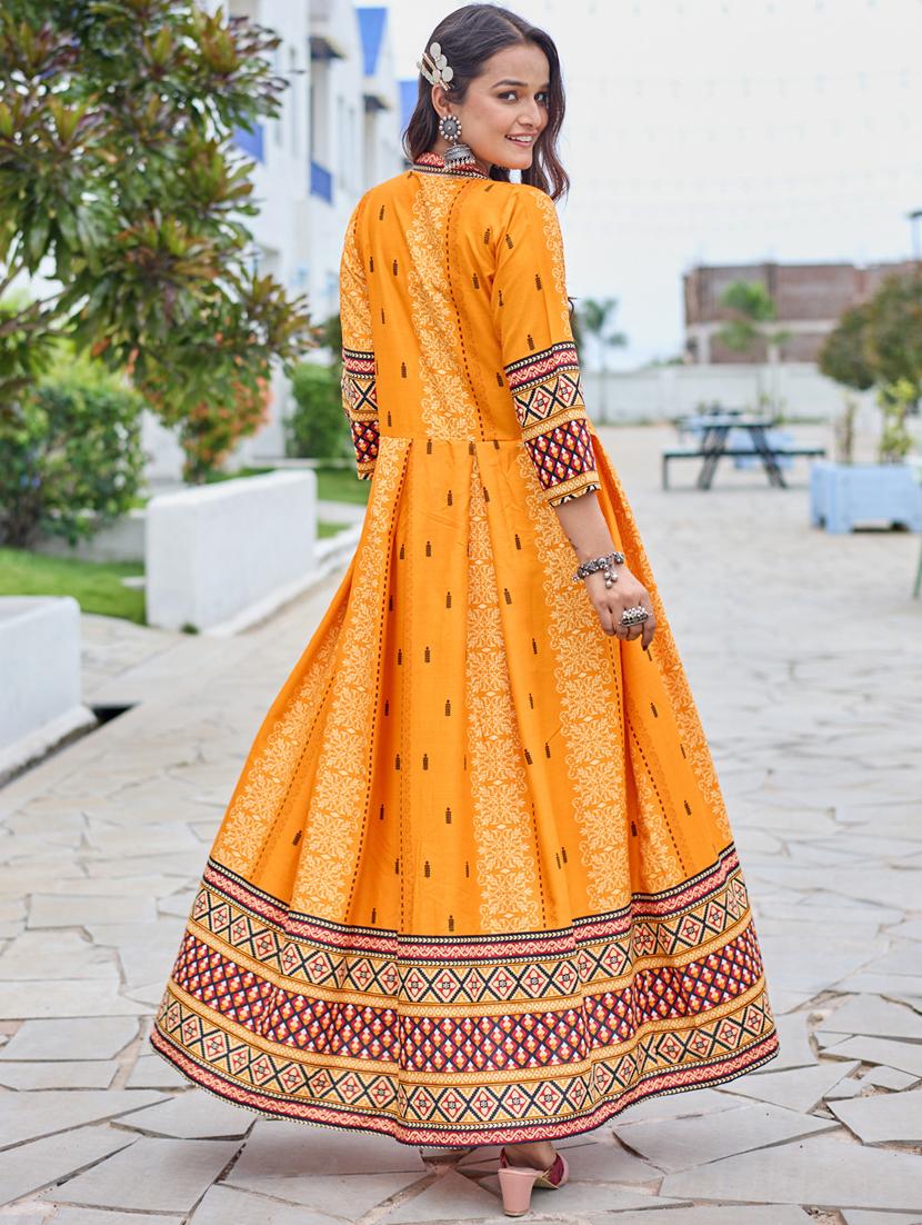 women printed three quarter sleeve anarkali kurta - 22014345 - Standard Image - 4