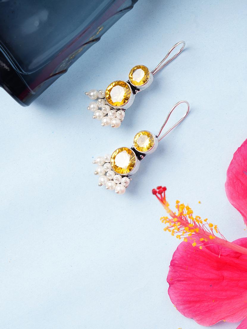 yellow & silver toned classic design crystal drop earrings - 22014458 - Zoom Image - 0