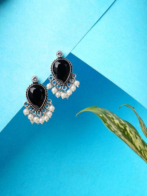 crystals studded and beaded circular stud earrings - 22014507 -  Standard Image - 0