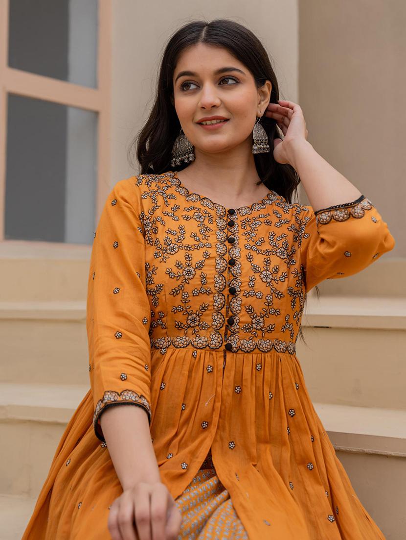 women embroidered three quarter sleeve ethnic dress - 22014665 - Standard Image - 4