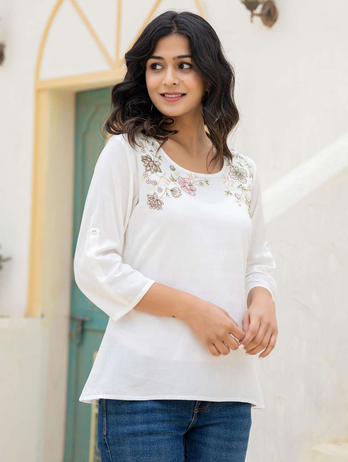 women three quarter sleeve straight kurti - 22014697 -  Standard Image - 1