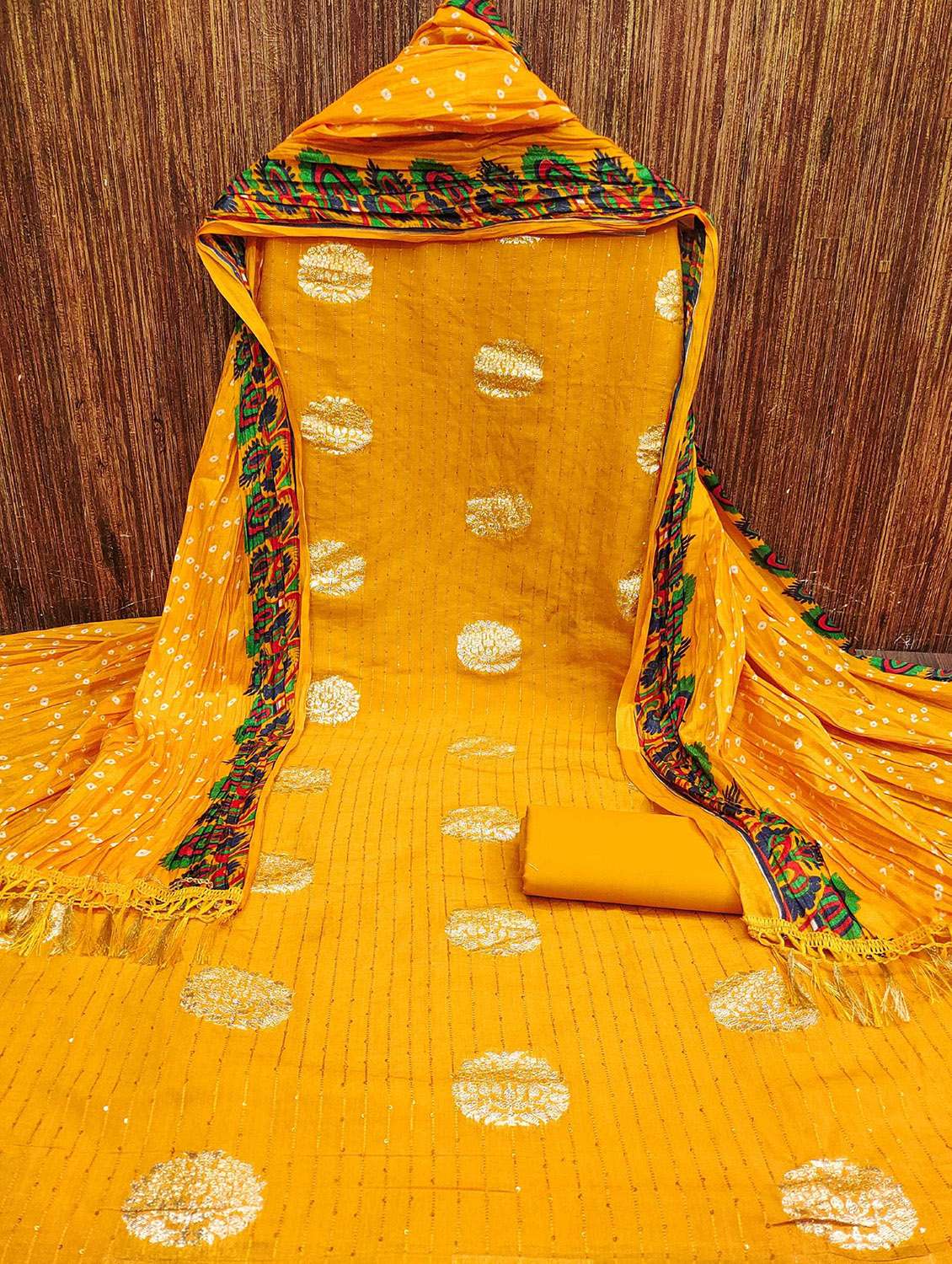 women self design zari work unstitched suit set - 22016415 -  Standard Image - 1