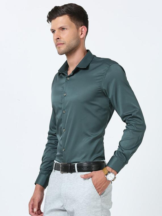 men solid collared long sleeve formal shirt - 22016983 - Standard Image - 1