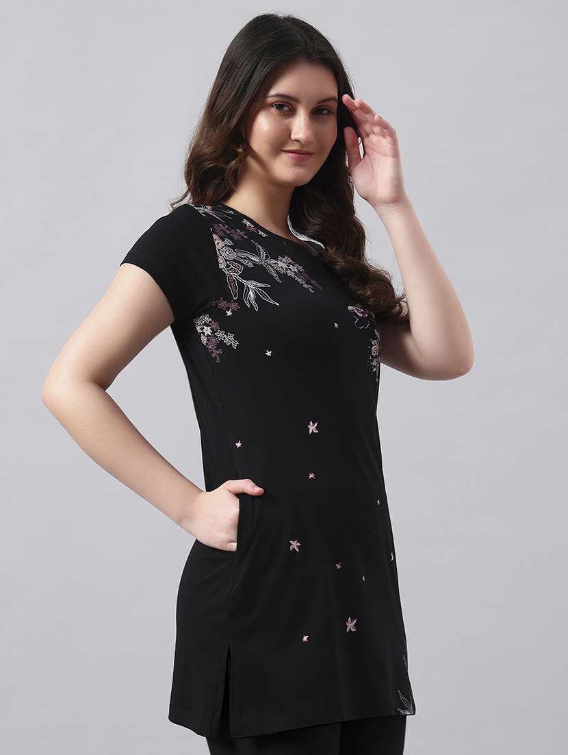 women printed short sleeve regular fit  t-shirt - 22017399 -  Standard Image - 1