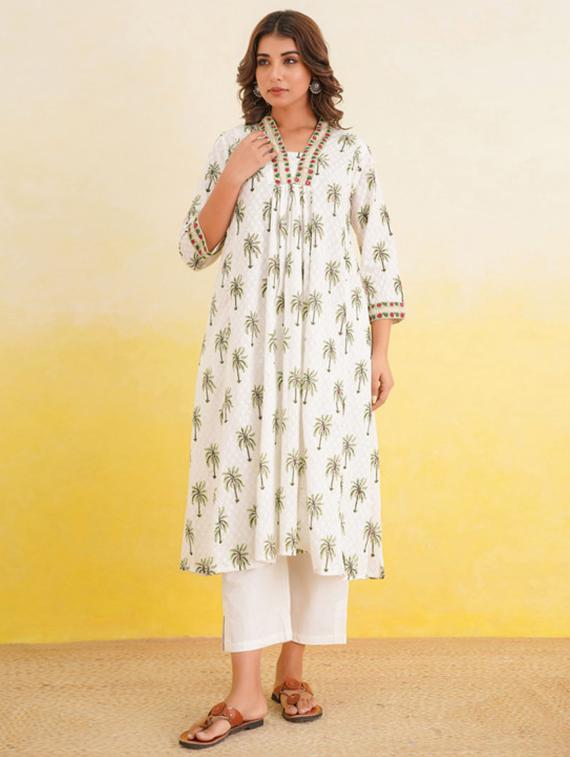 women printed three quarter sleeve kurta and pant set - 22017471 - Standard Image - 1