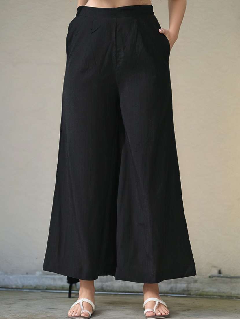 women embroidered three quarter sleeve kurta and palazzo set - 22017584 -  Standard Image - 4