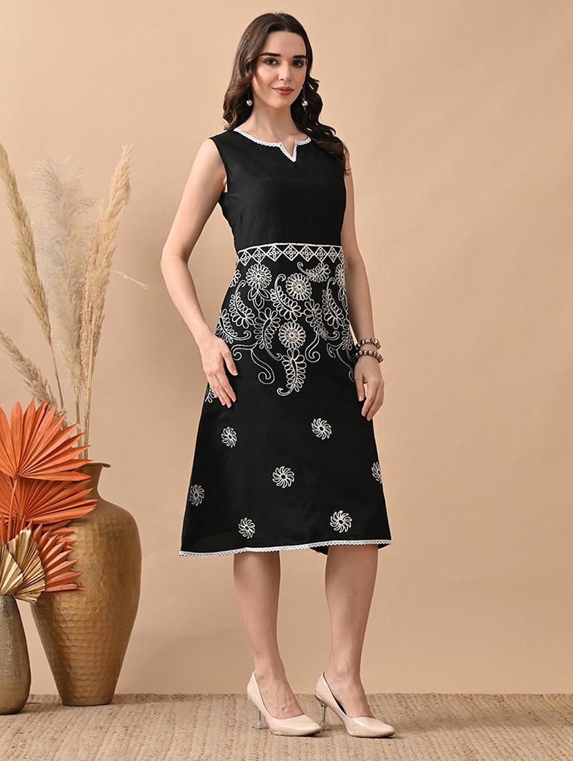 women embroidered sleeveless a-line dress - 22017613 - Standard Image - 1