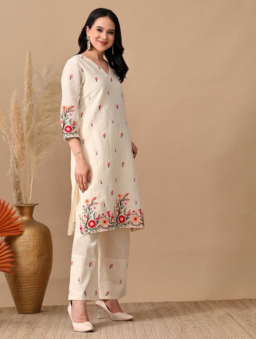 women embroidered three quarter sleeve kurta and pant set - 22017623 -  Standard Image - 1