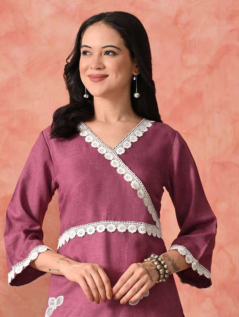 women embroidered three quarter sleeve kurta and pant set - 22017625 - Standard Image - 4