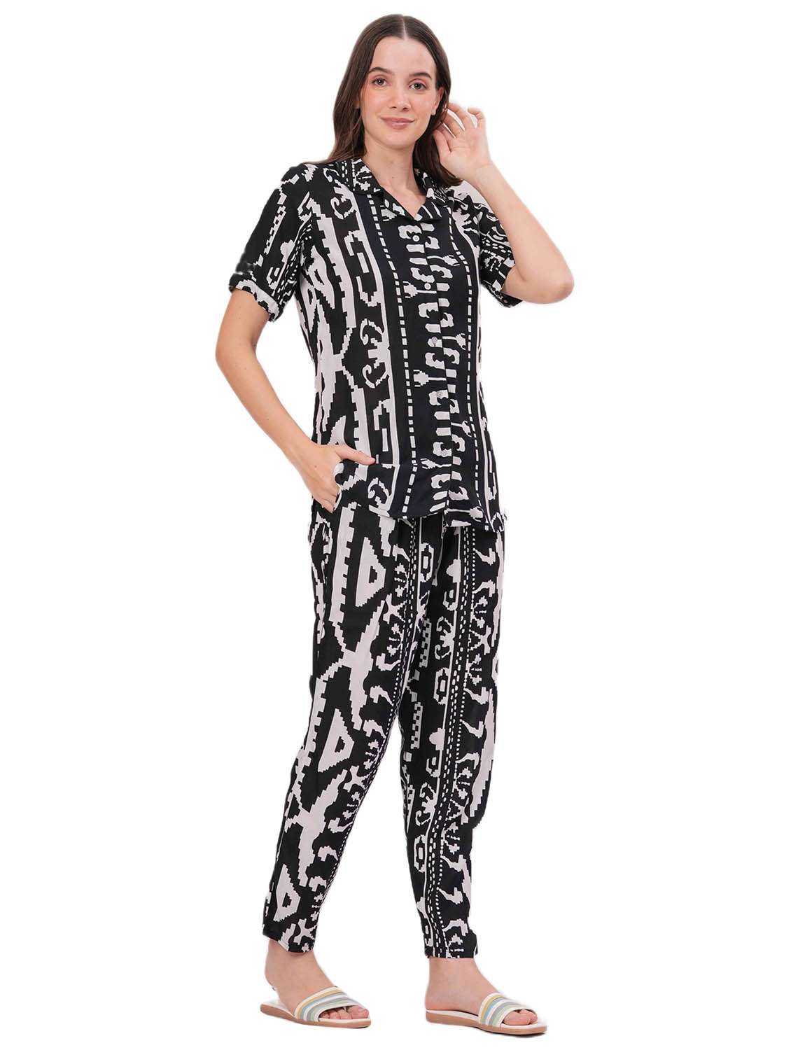 women printed nightwear pyjama set - 22018213 -  Standard Image - 1