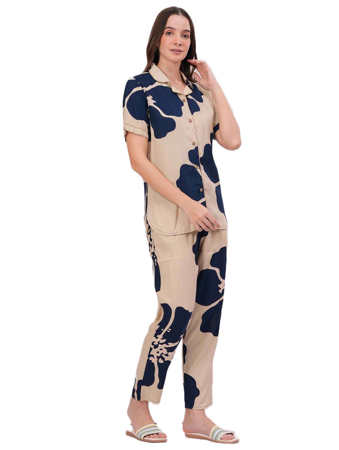 women printed short sleeve nightwear pyjama set - 22018215 - Standard Image - 1