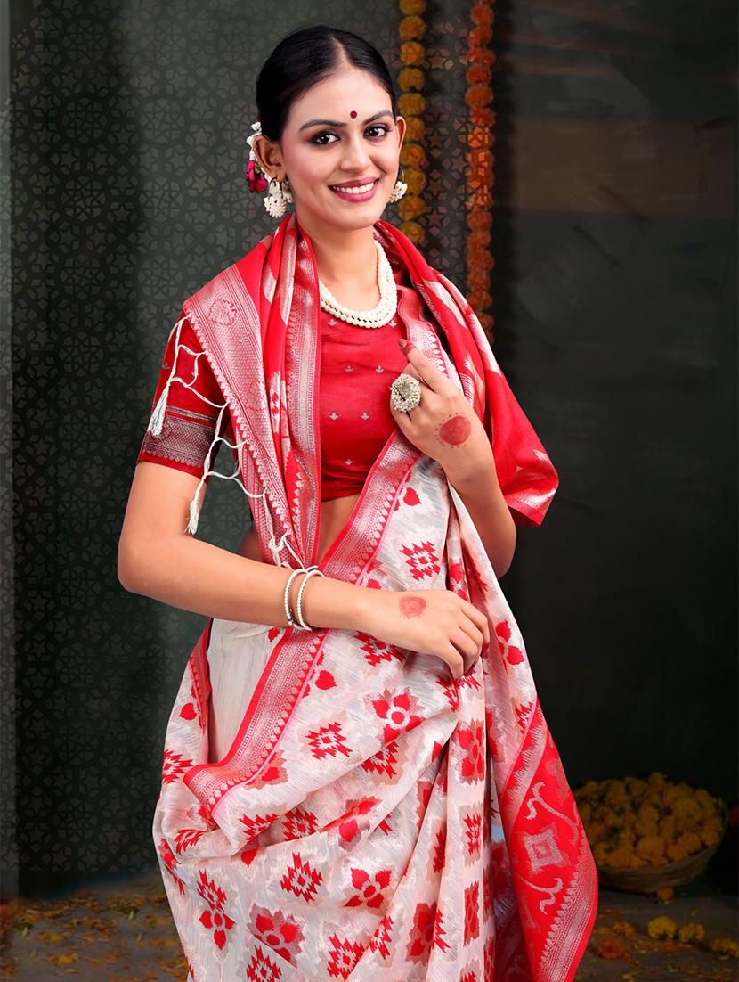 women self design bordered saree with blouse - 22018347 - Standard Image - 4
