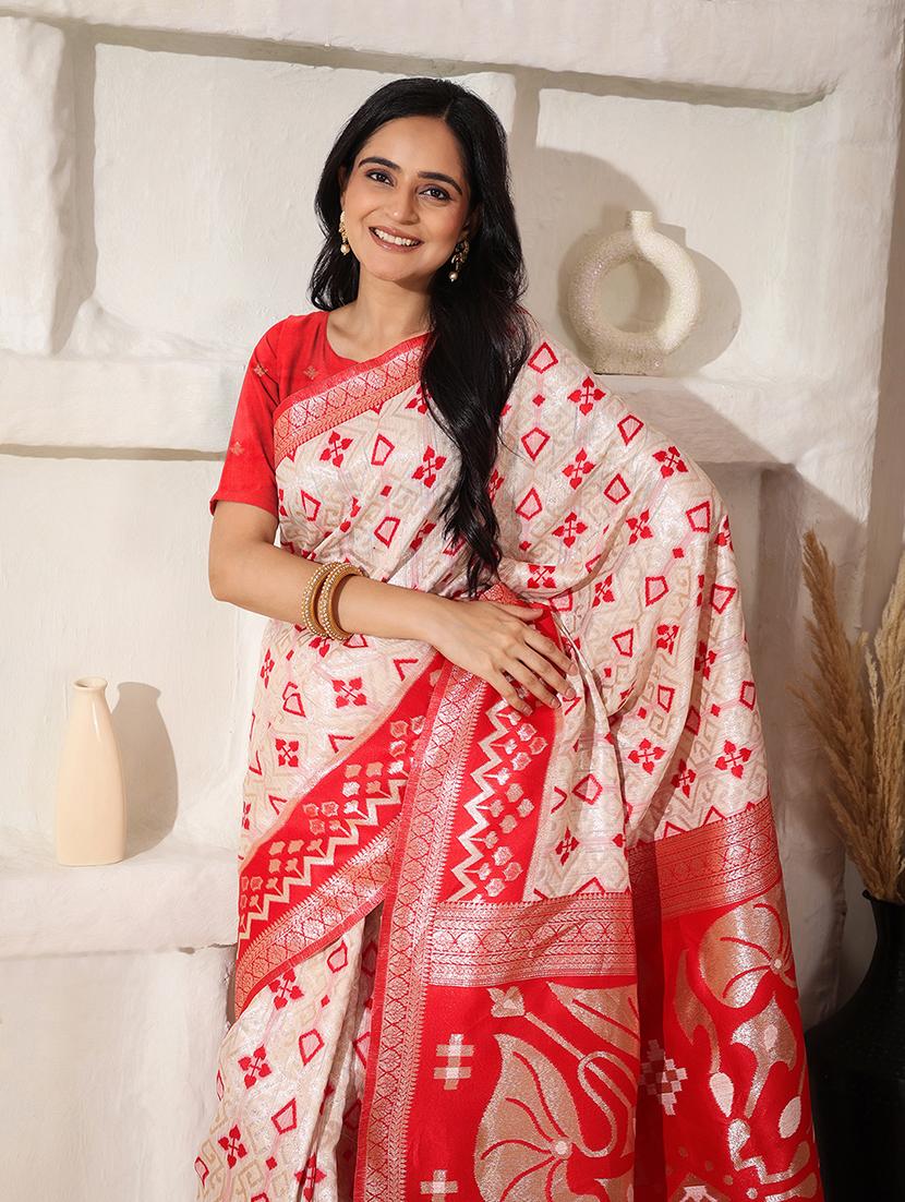 women self design bordered saree with blouse - 22018529 -  Standard Image - 1