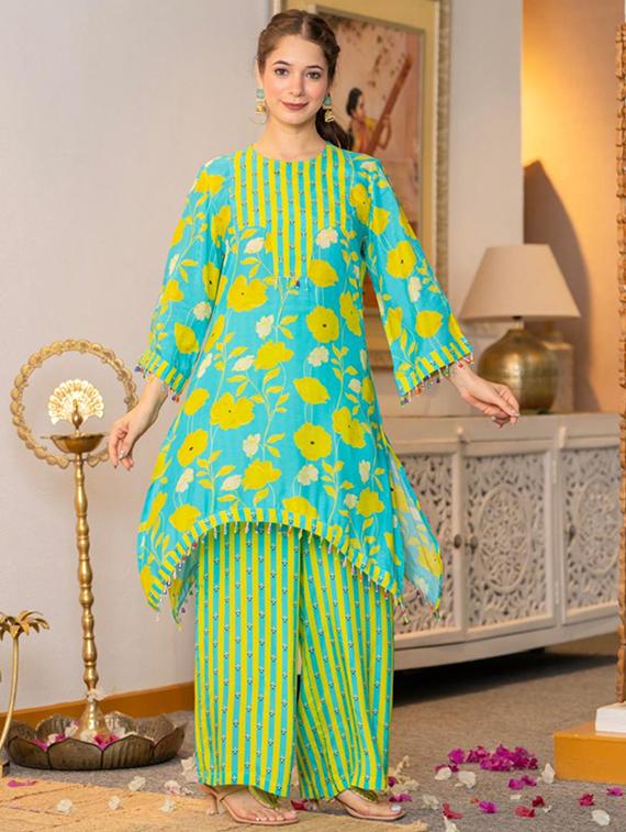 women floral printed long sleeve kurta palazzo set - 22018882 - Standard Image - 1