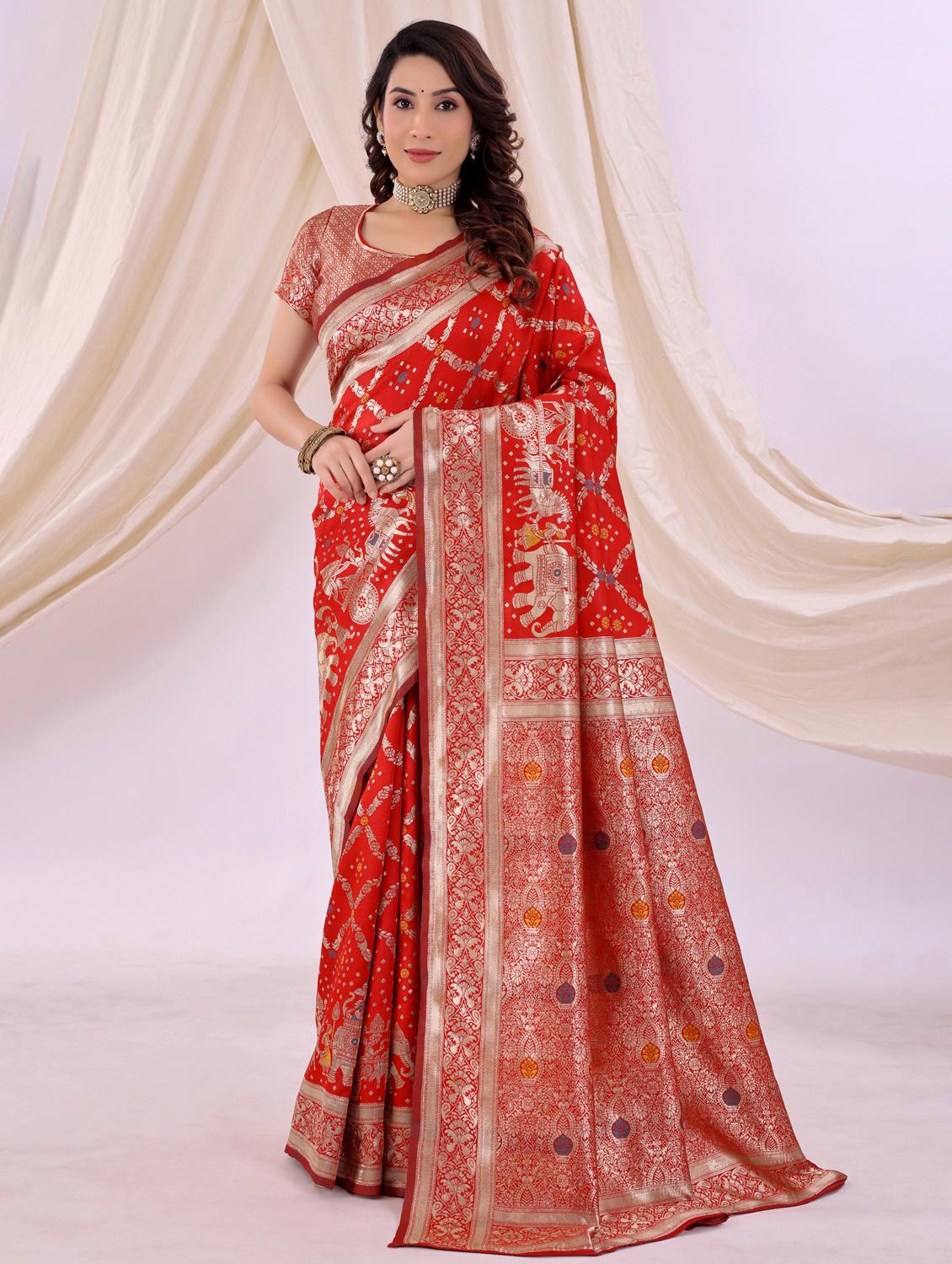 women self design banarasi saree with blouse - 22018945 - Zoom Image - 0