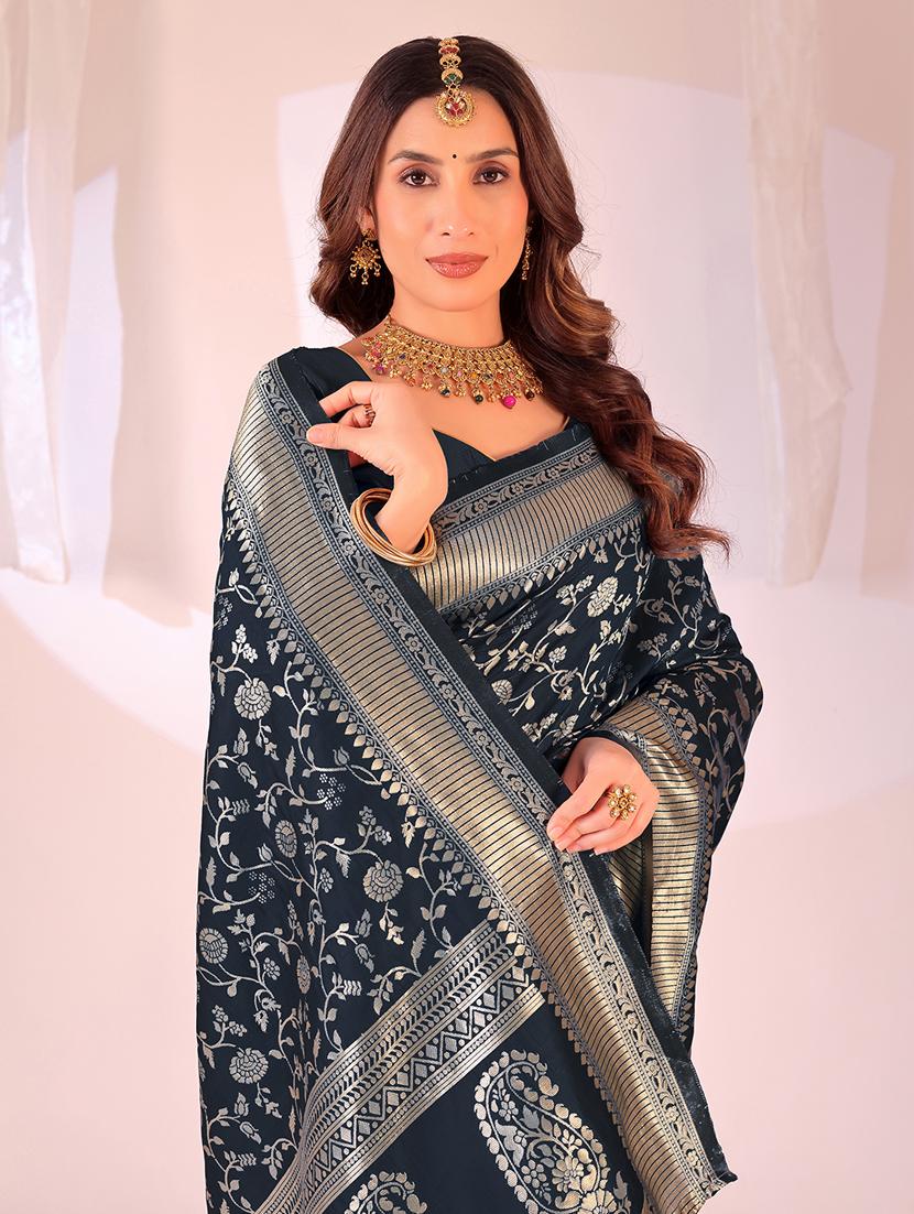 women self design banarasi saree with blouse - 22019064 - Standard Image - 1